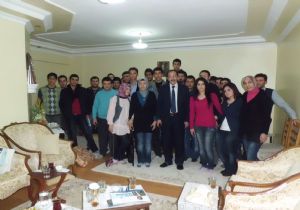 Bulutlar gençliğin nabzını tuttu